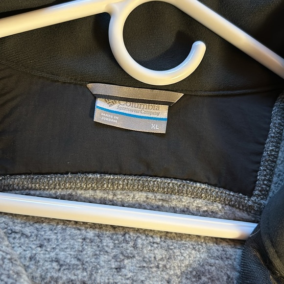 Columbia Men’s Grey Quarter Zip Sweater Size XL - Picture 5 of 6